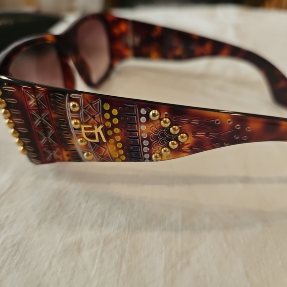 Emmanuelle khanh Vintage Sunglasses EK1601 TOR 18 with case Brown/Tortoise - Picture 3 of 7